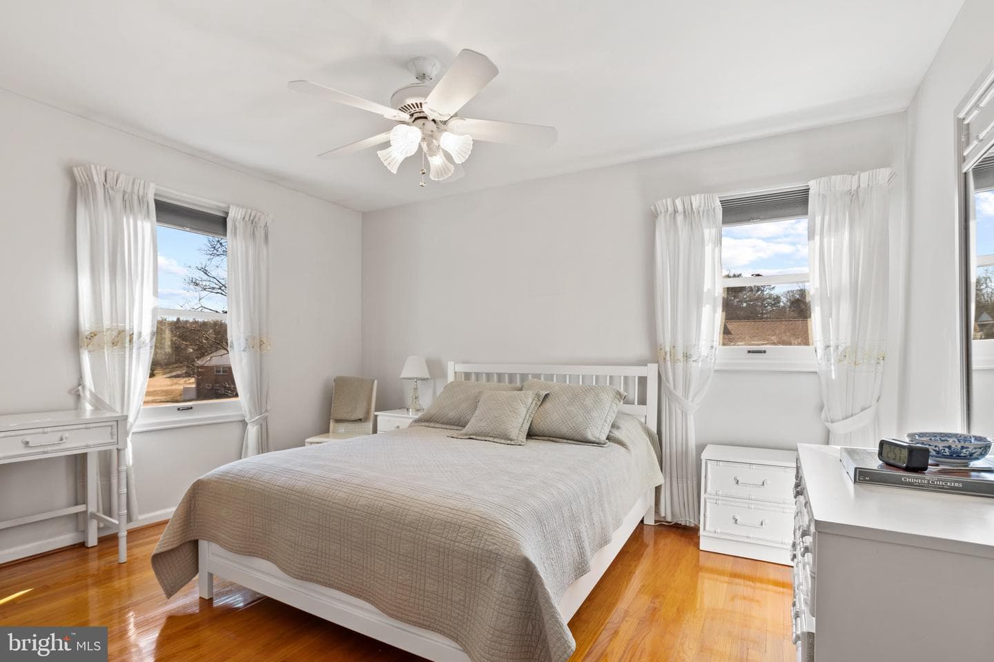1312 Midmeadow Road photo 15
