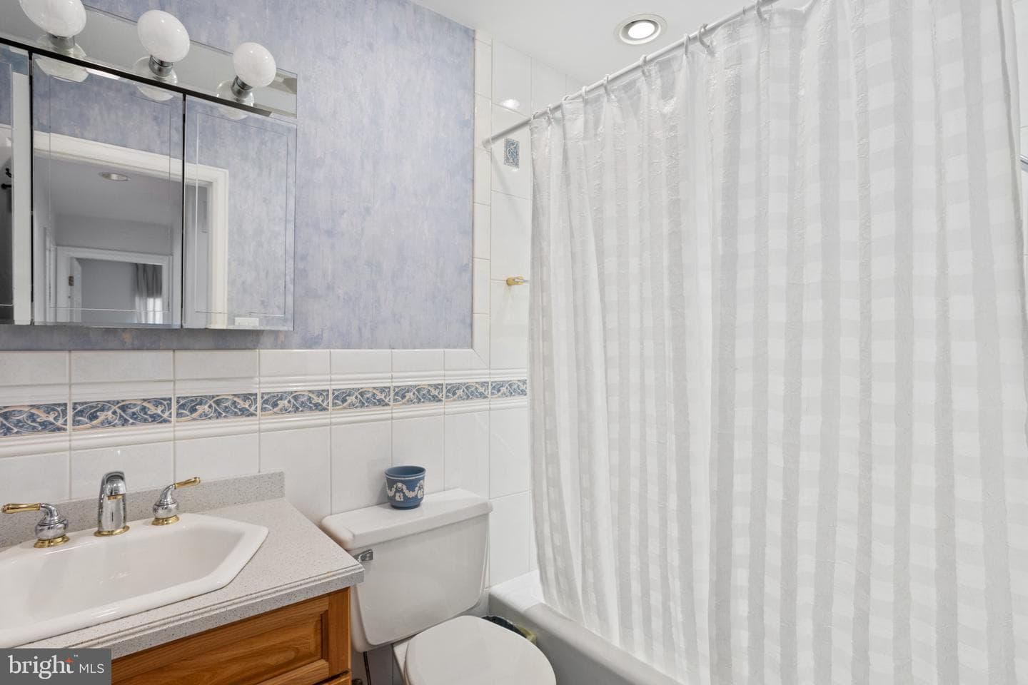 1312 Midmeadow Road photo 19