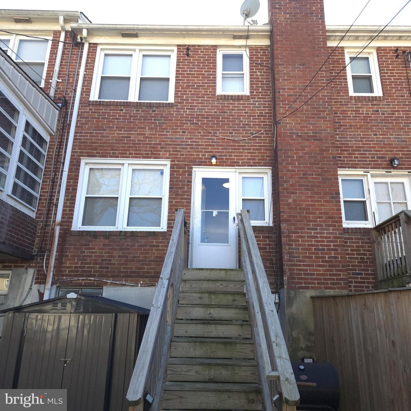 141 Hampshire Road photo 32