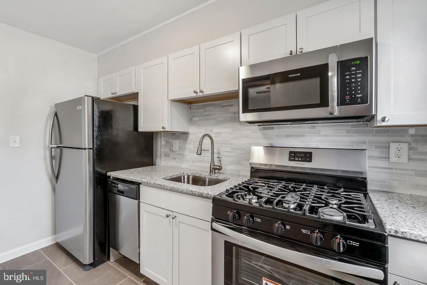 141 Hampshire Road photo 4