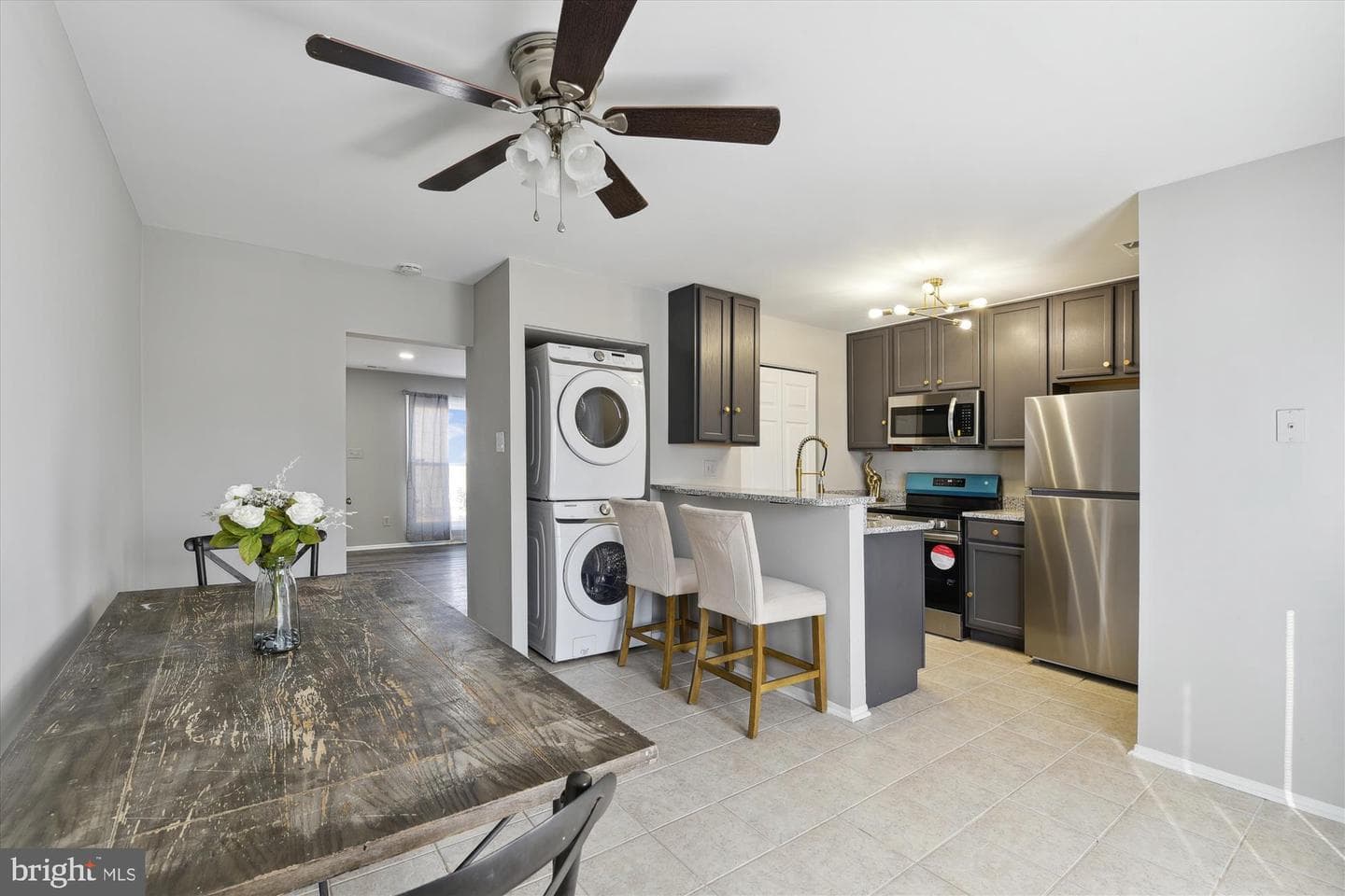 8837 Trimble Way photo 10