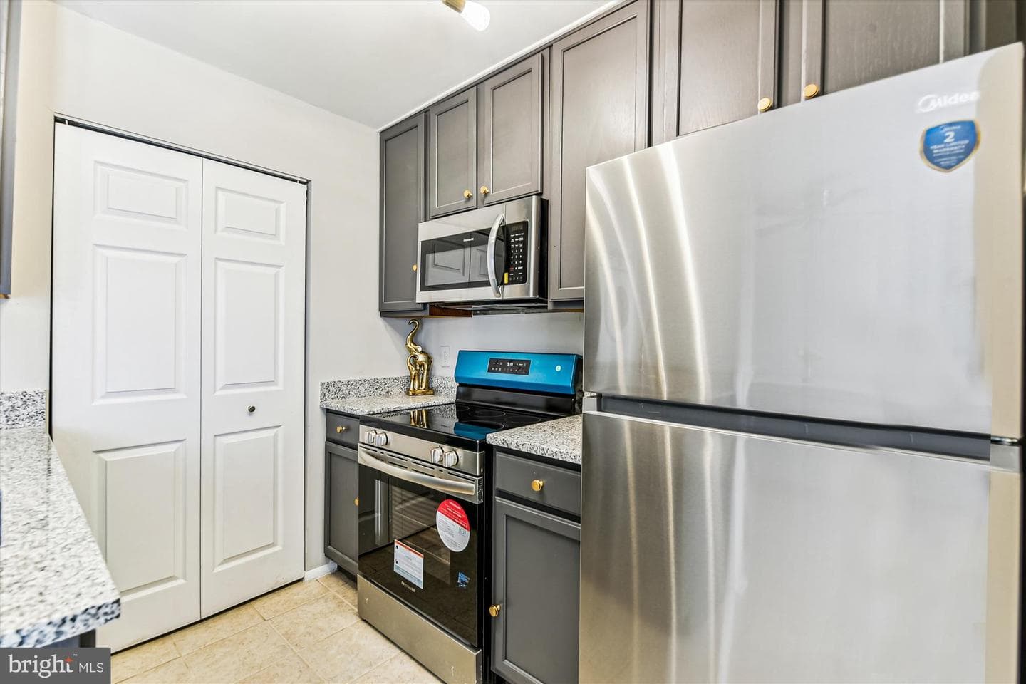 8837 Trimble Way photo 13