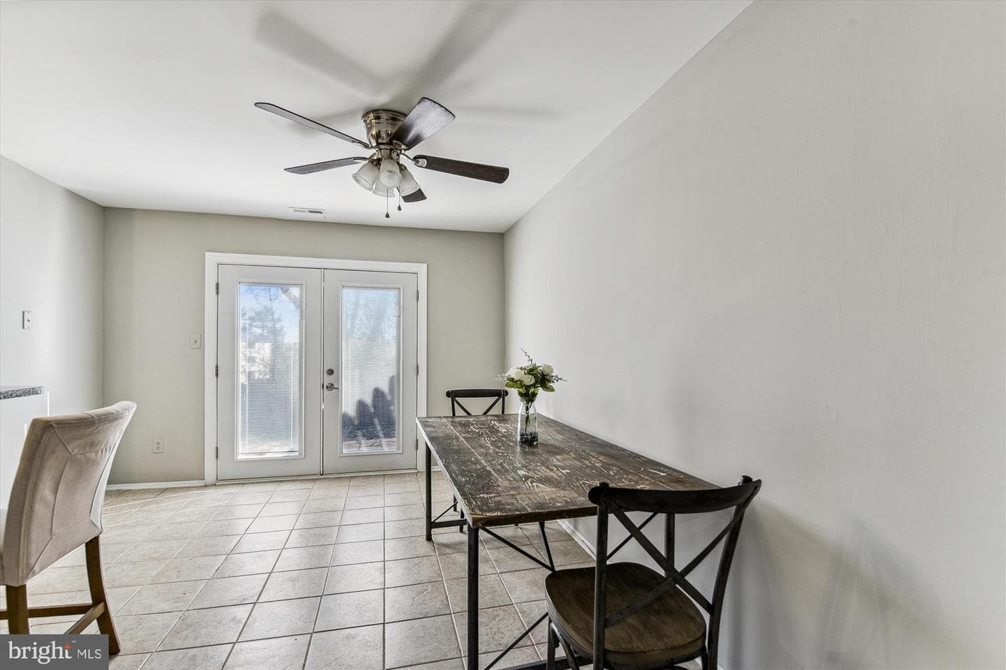 8837 Trimble Way photo 9