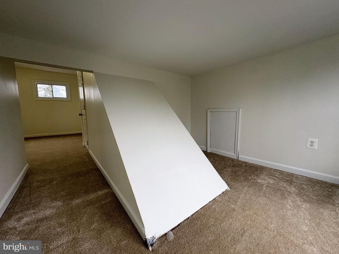 103 Sherwood Avenue photo 16