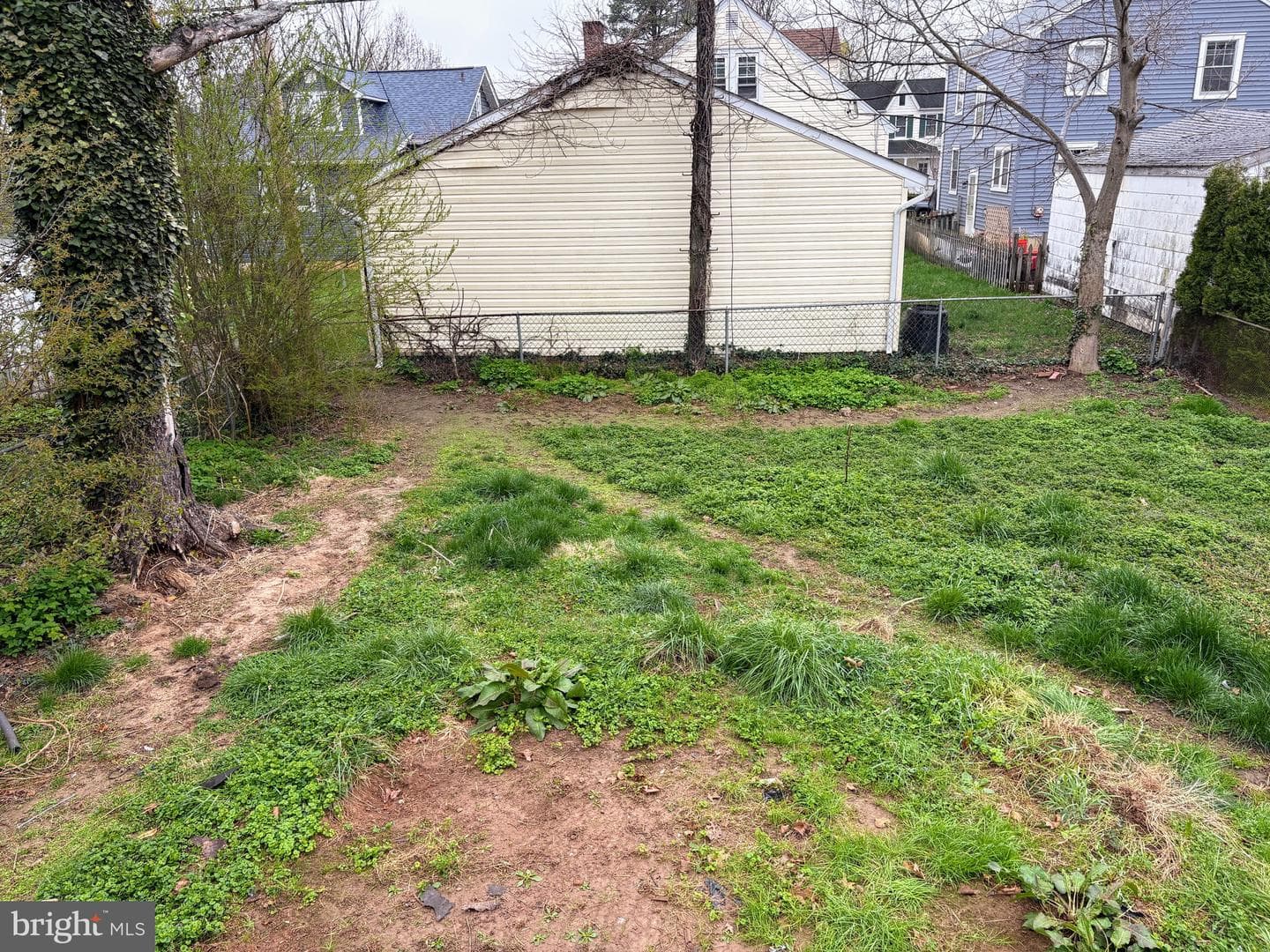 103 Sherwood Avenue photo 24