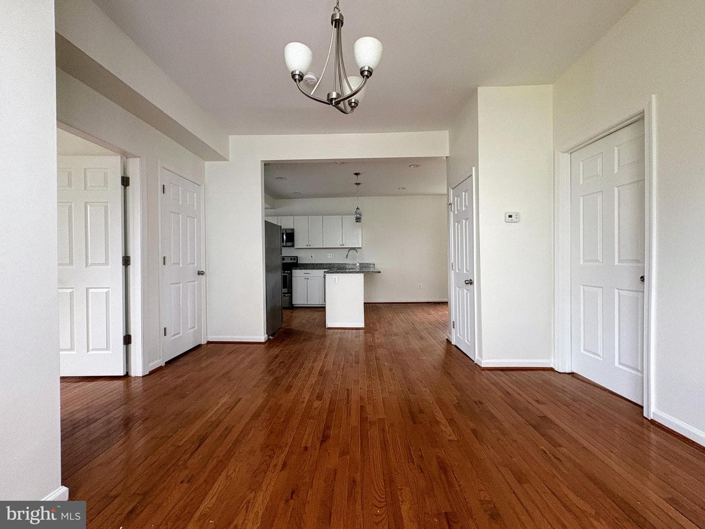 103 Sherwood Avenue photo 6