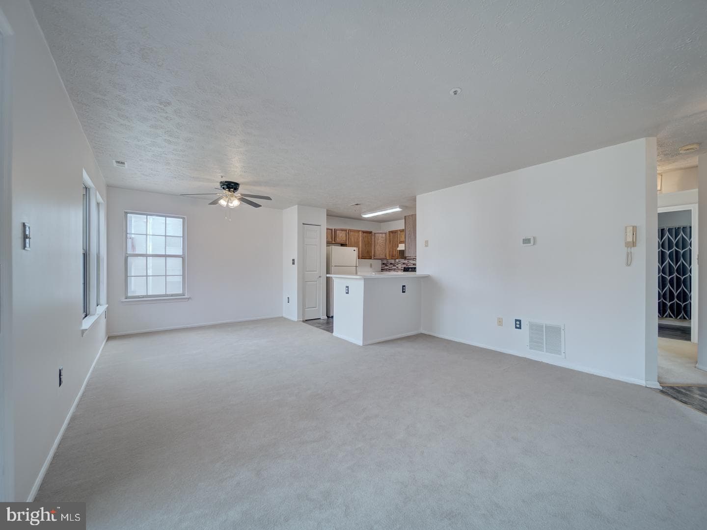 128 Jumpers Circle #202 photo 3