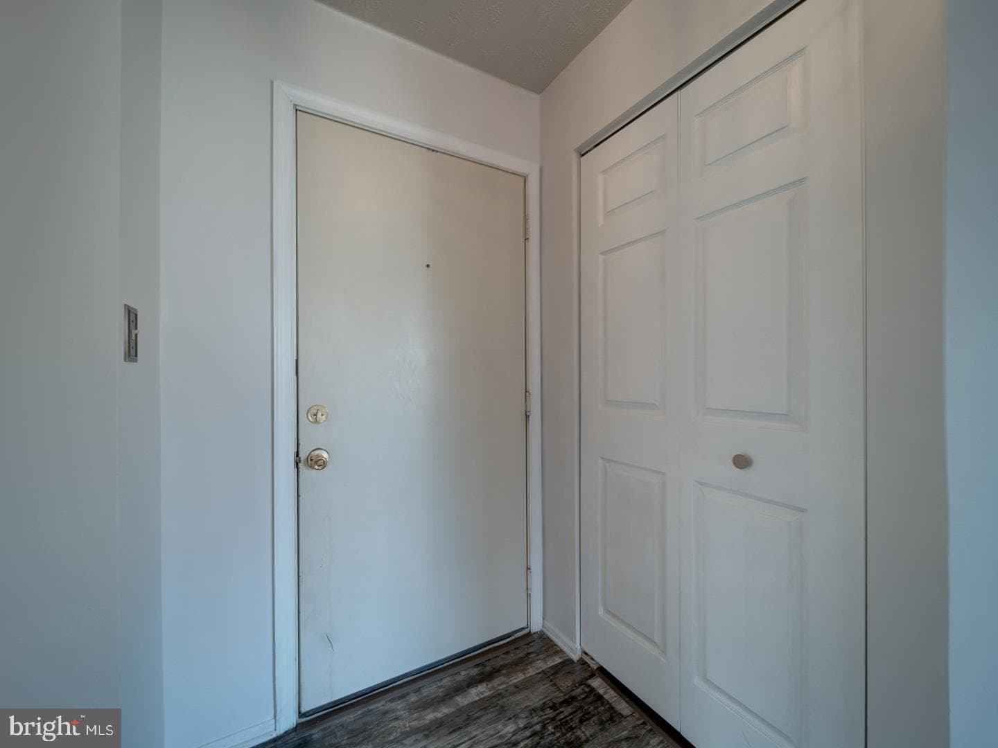 128 Jumpers Circle #202 photo 6