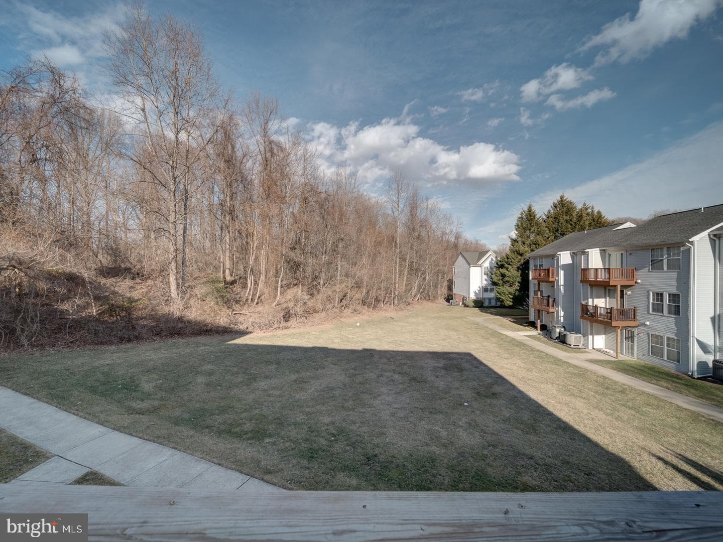 128 Jumpers Circle #202 photo 9