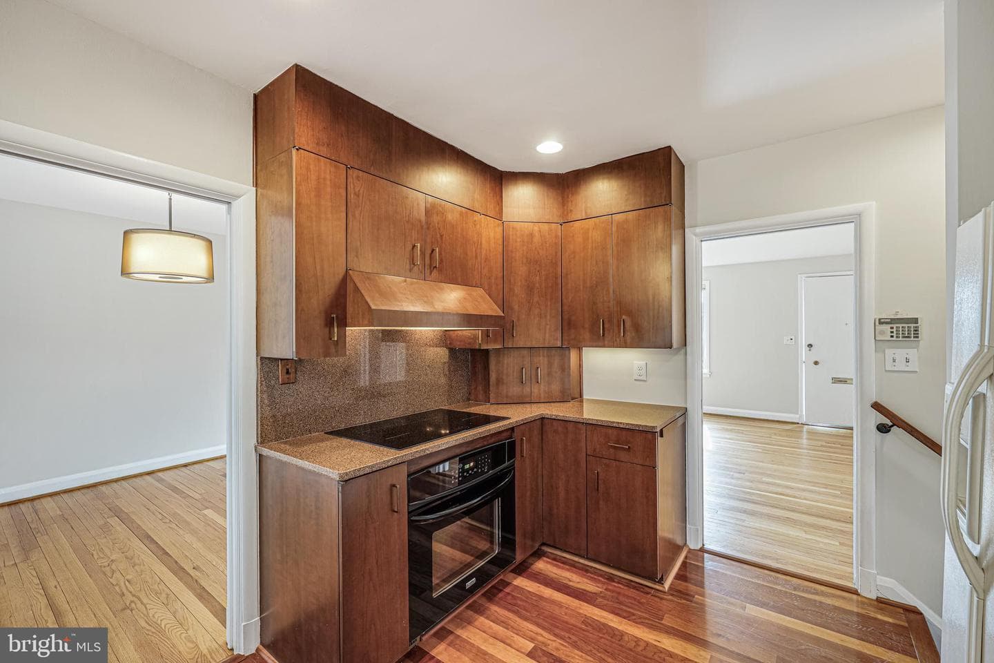 1608 Templeton Road photo 10