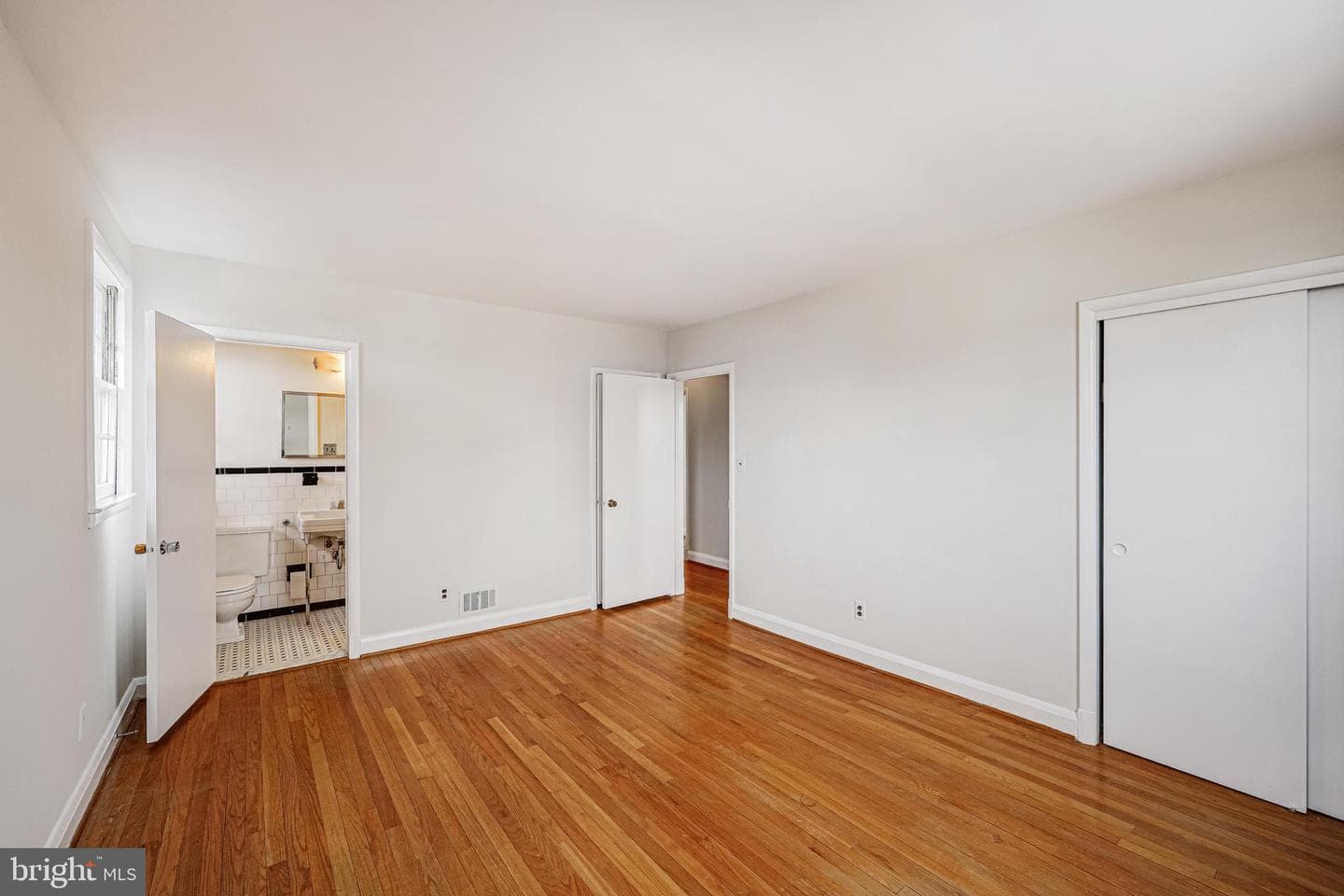 1608 Templeton Road photo 18