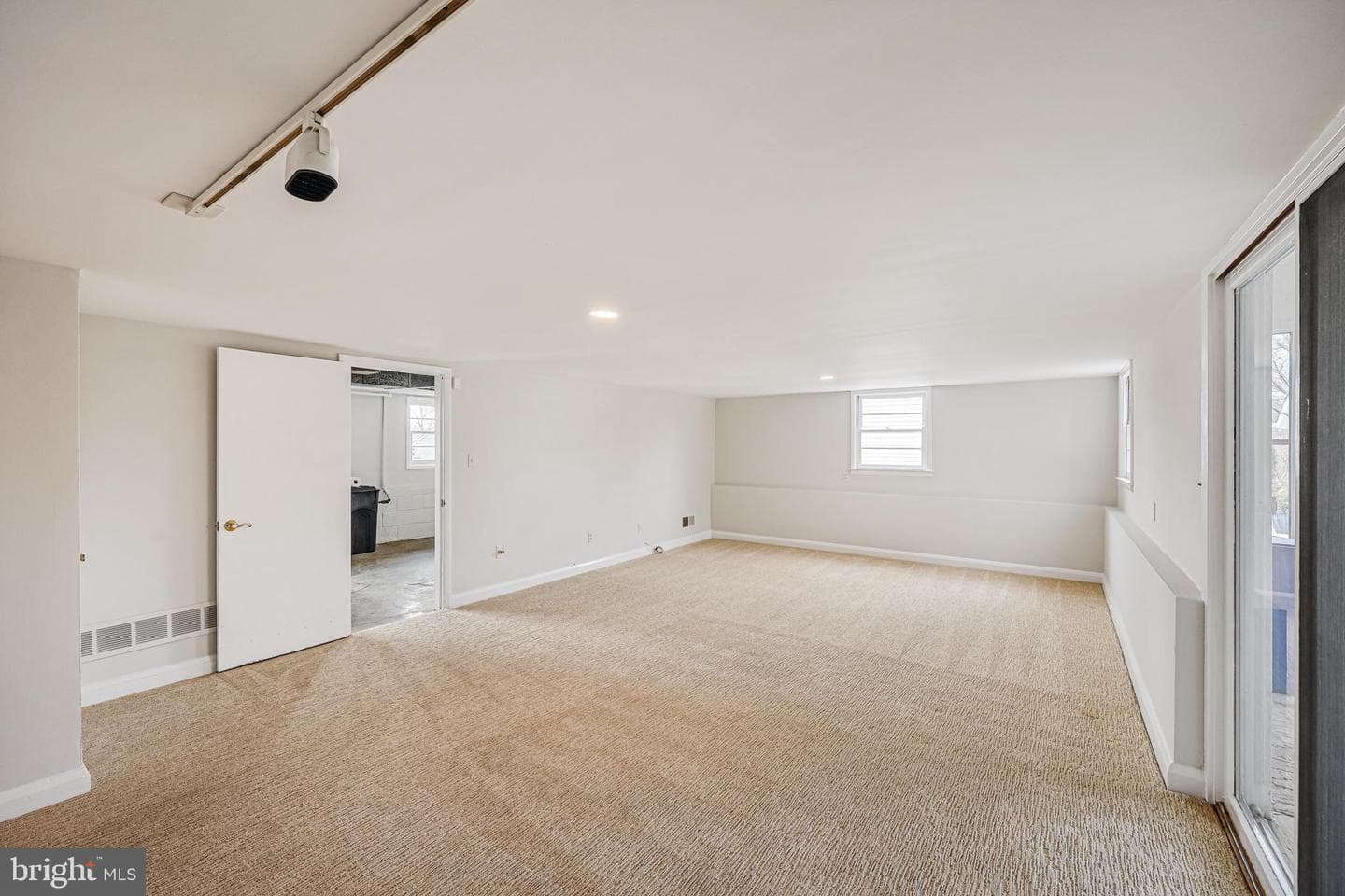 1608 Templeton Road photo 24