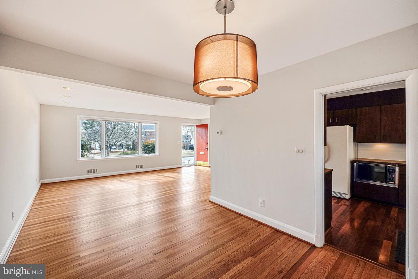 1608 Templeton Road photo 6