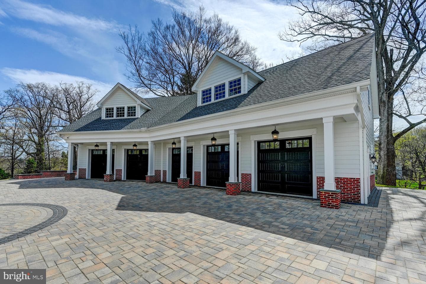 1848 Circle Road photo 2