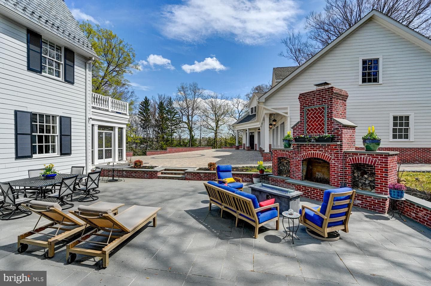 1848 Circle Road photo 6