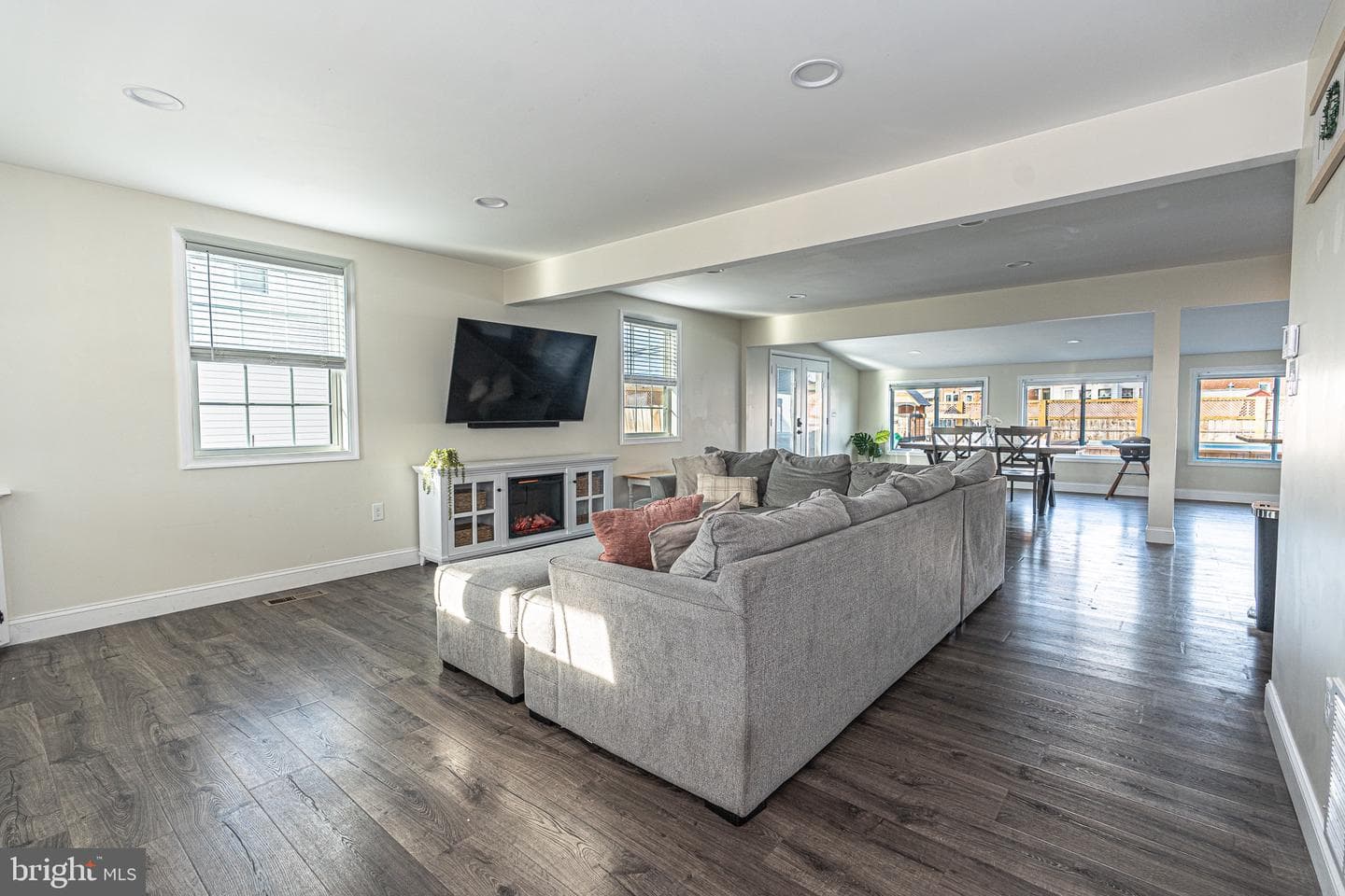 3464 Loganview photo 7