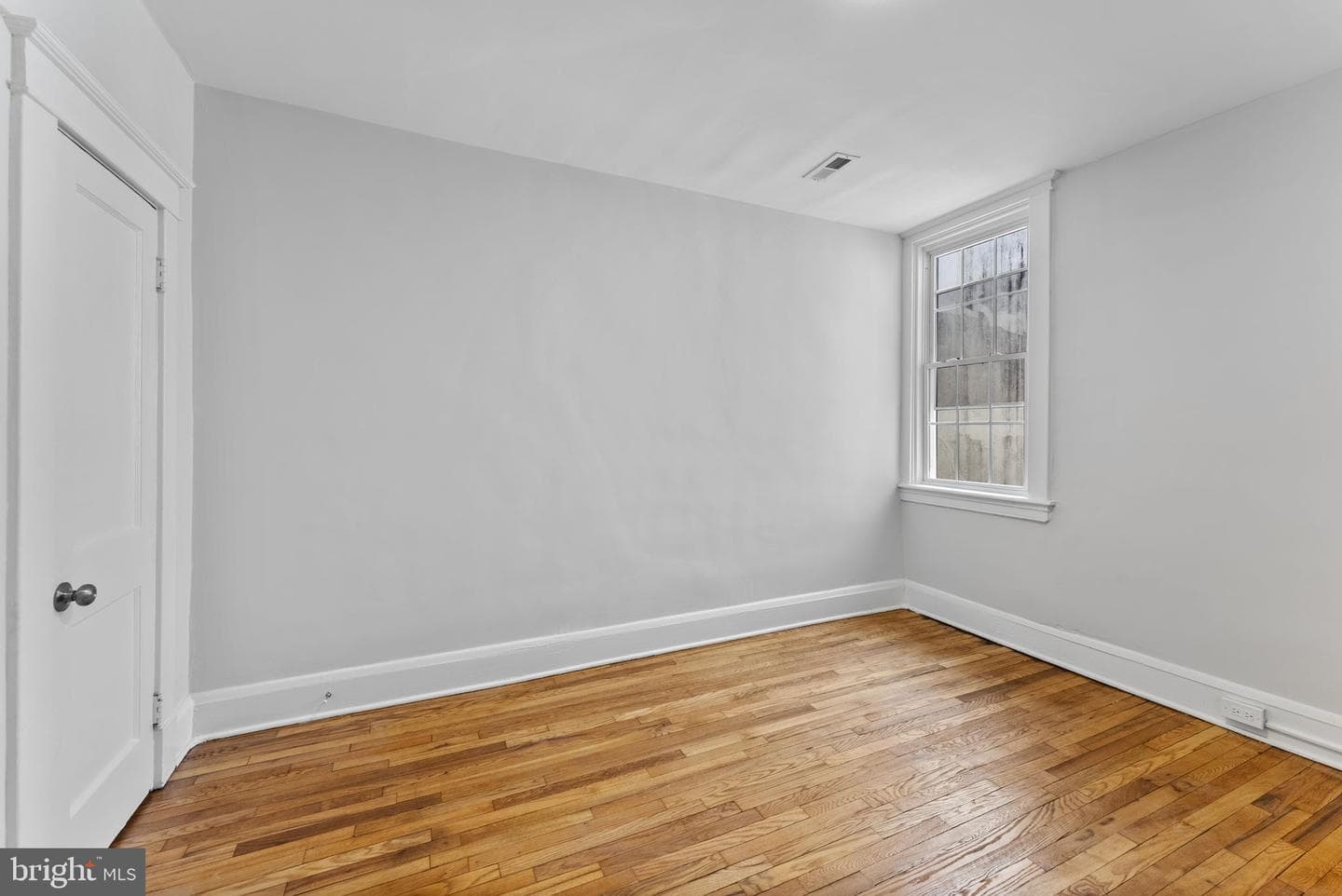 6318 Frederick Road photo 22