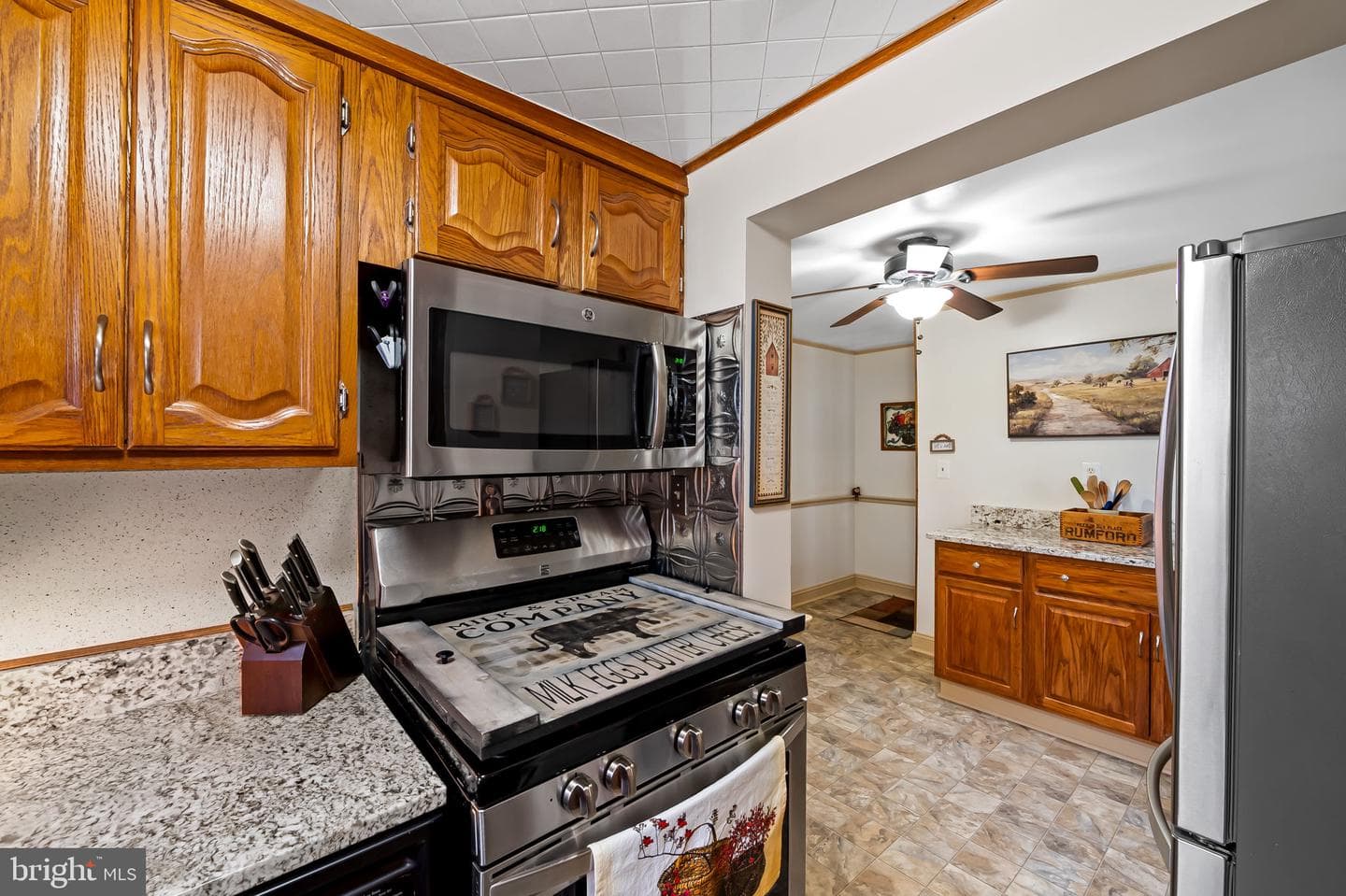 408 Maiden Choice Lane photo 8