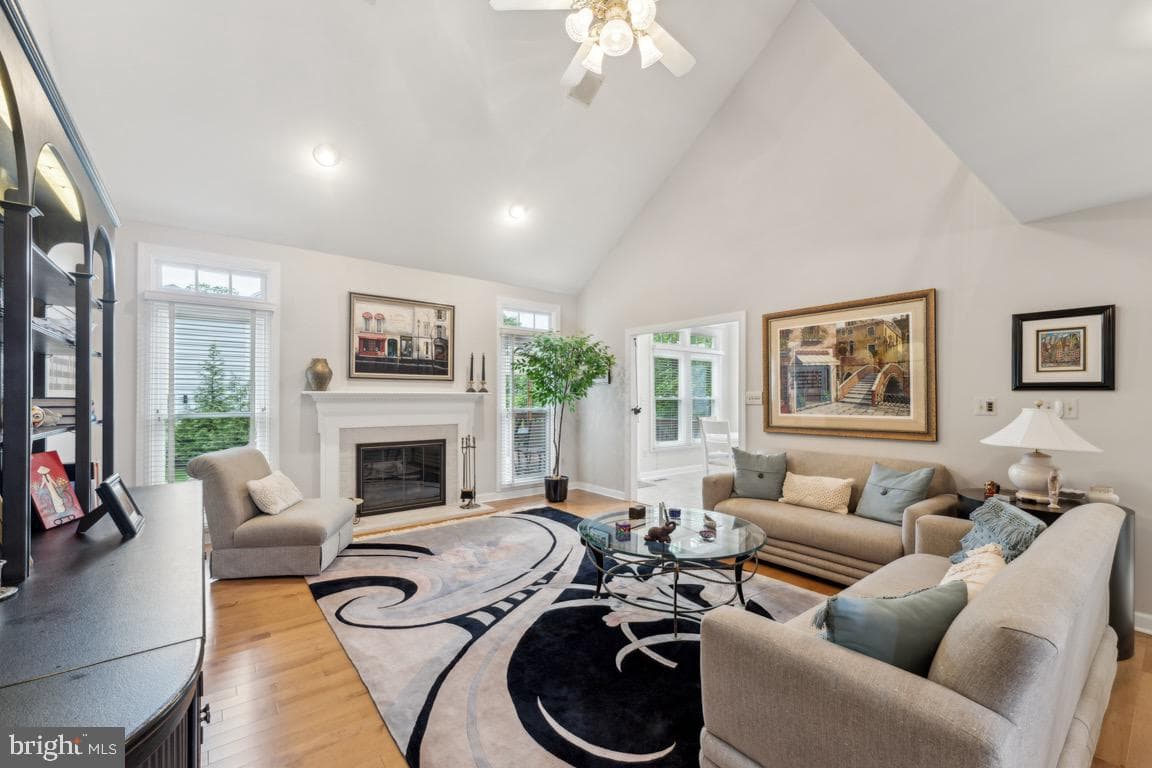 47 Bellchase Court photo 12
