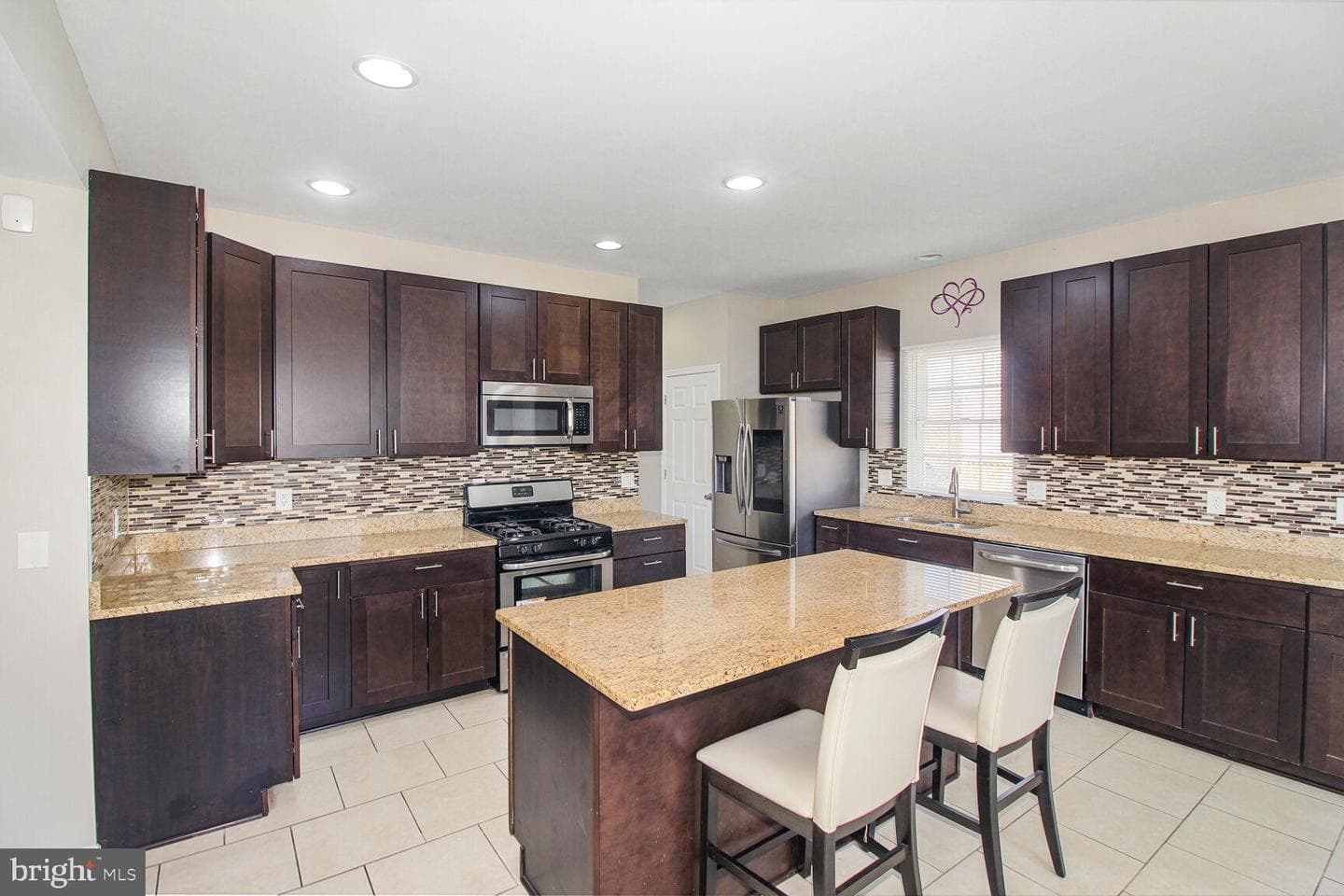 1225 Waterview Way photo 11