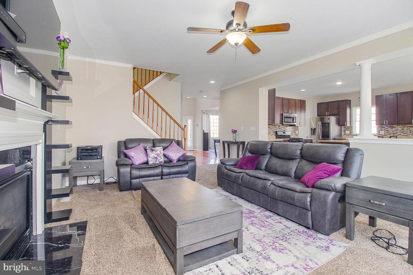 1225 Waterview Way photo 7
