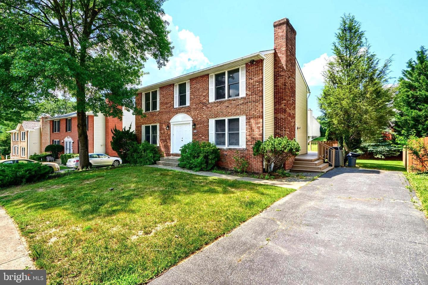 204 Berry Vine Drive photo 2