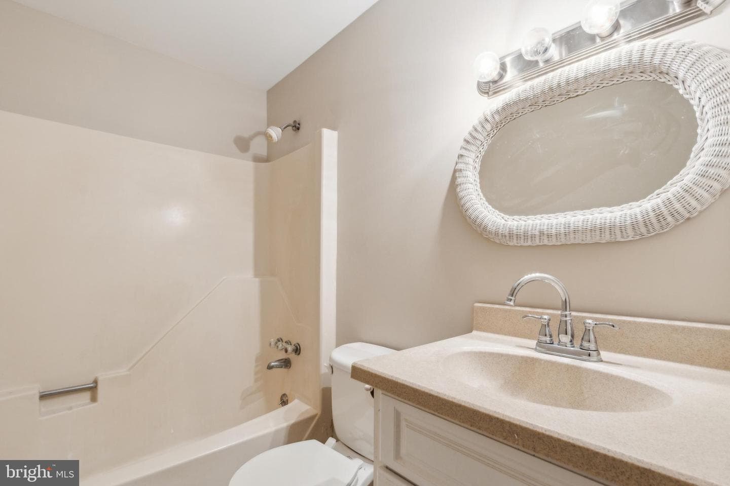 17422 Masemore Road photo 15