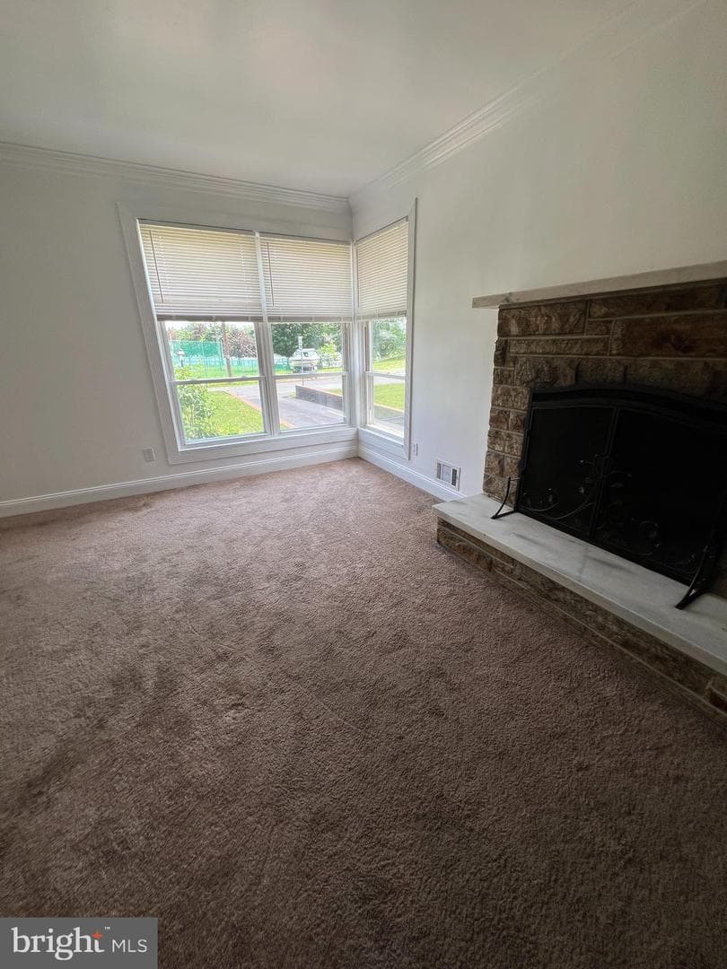 8211 Beach Drive photo 10