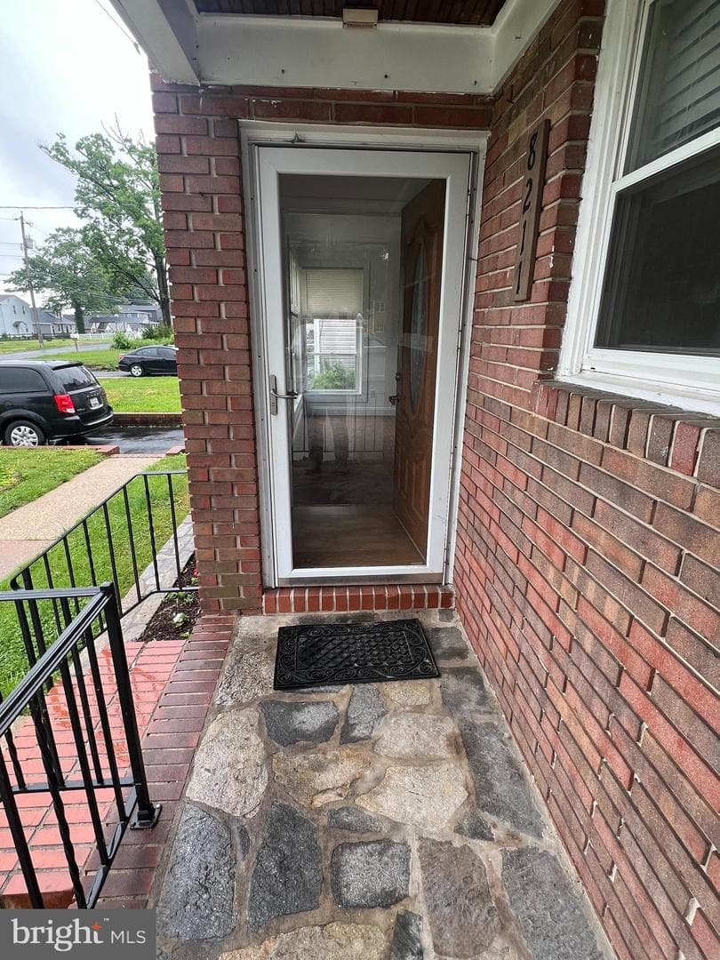 8211 Beach Drive photo 5