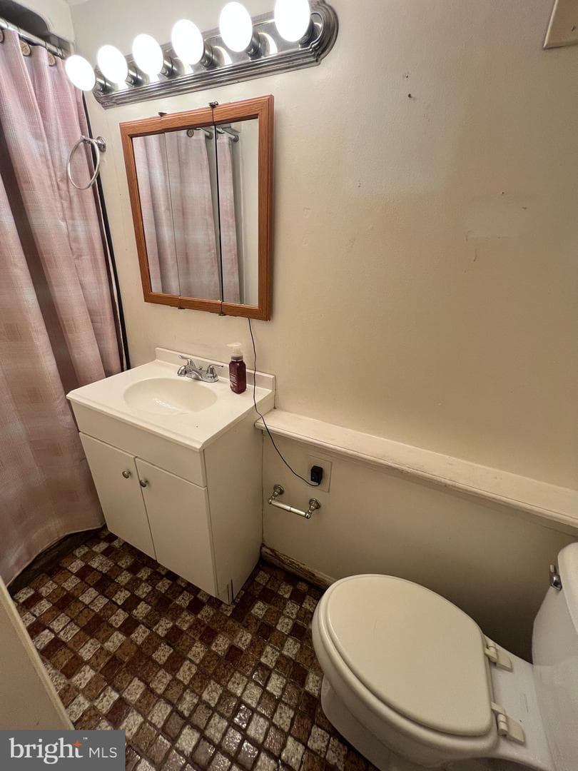 8211 Beach Drive photo 50