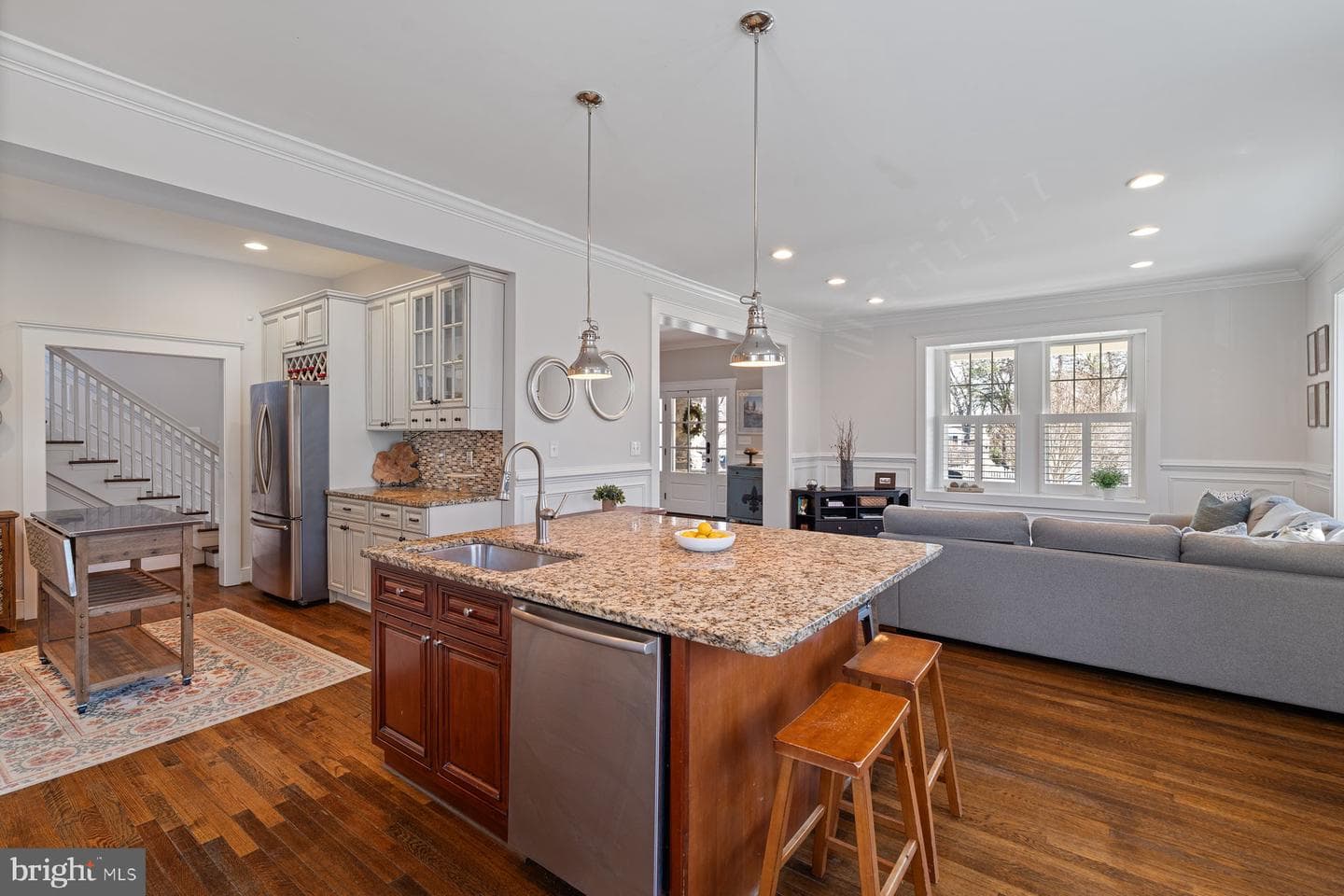 2016 Westchester Avenue photo 17