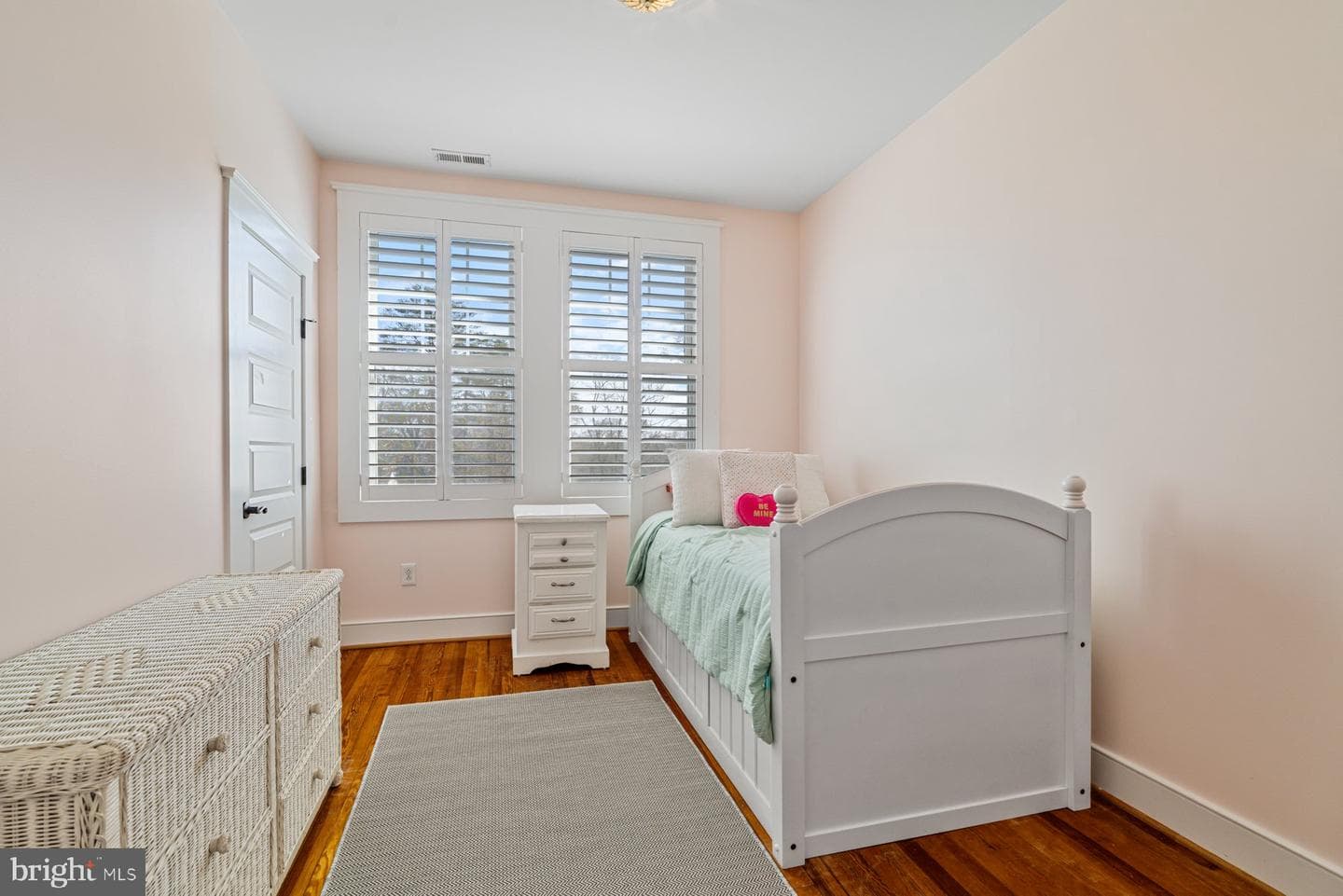 2016 Westchester Avenue photo 39