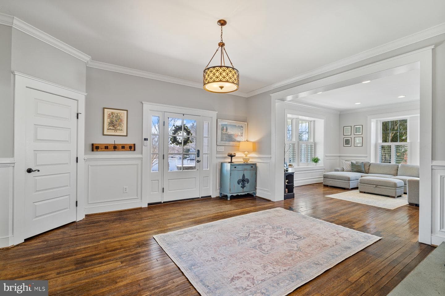 2016 Westchester Avenue photo 9