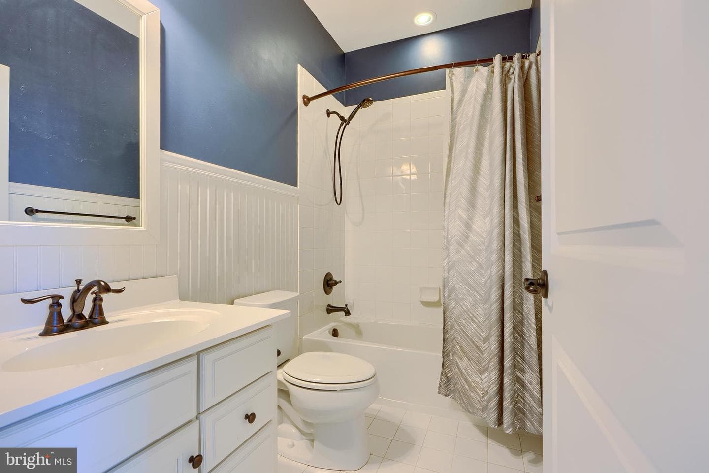 10401 Campbell Boulevard photo 36