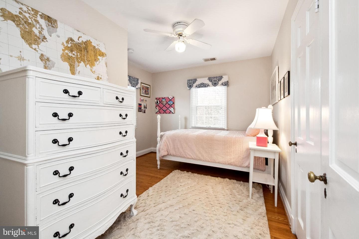 602 Worcester Road photo 25