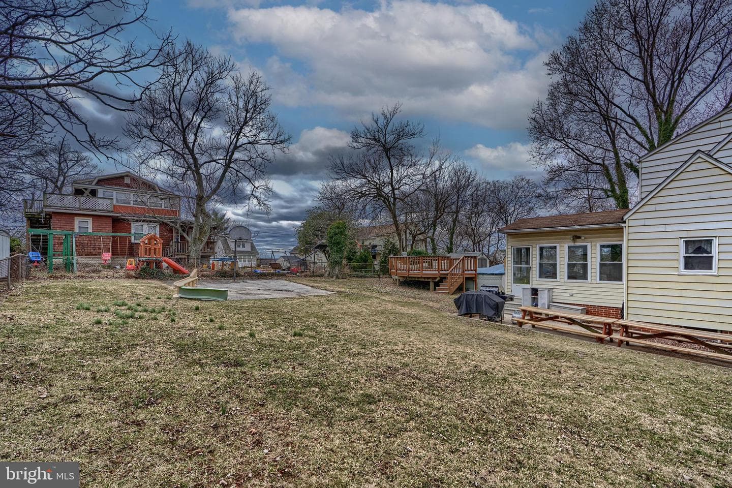 297 Hazel Avenue photo 51