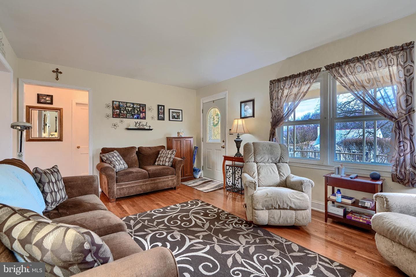 297 Hazel Avenue photo 6
