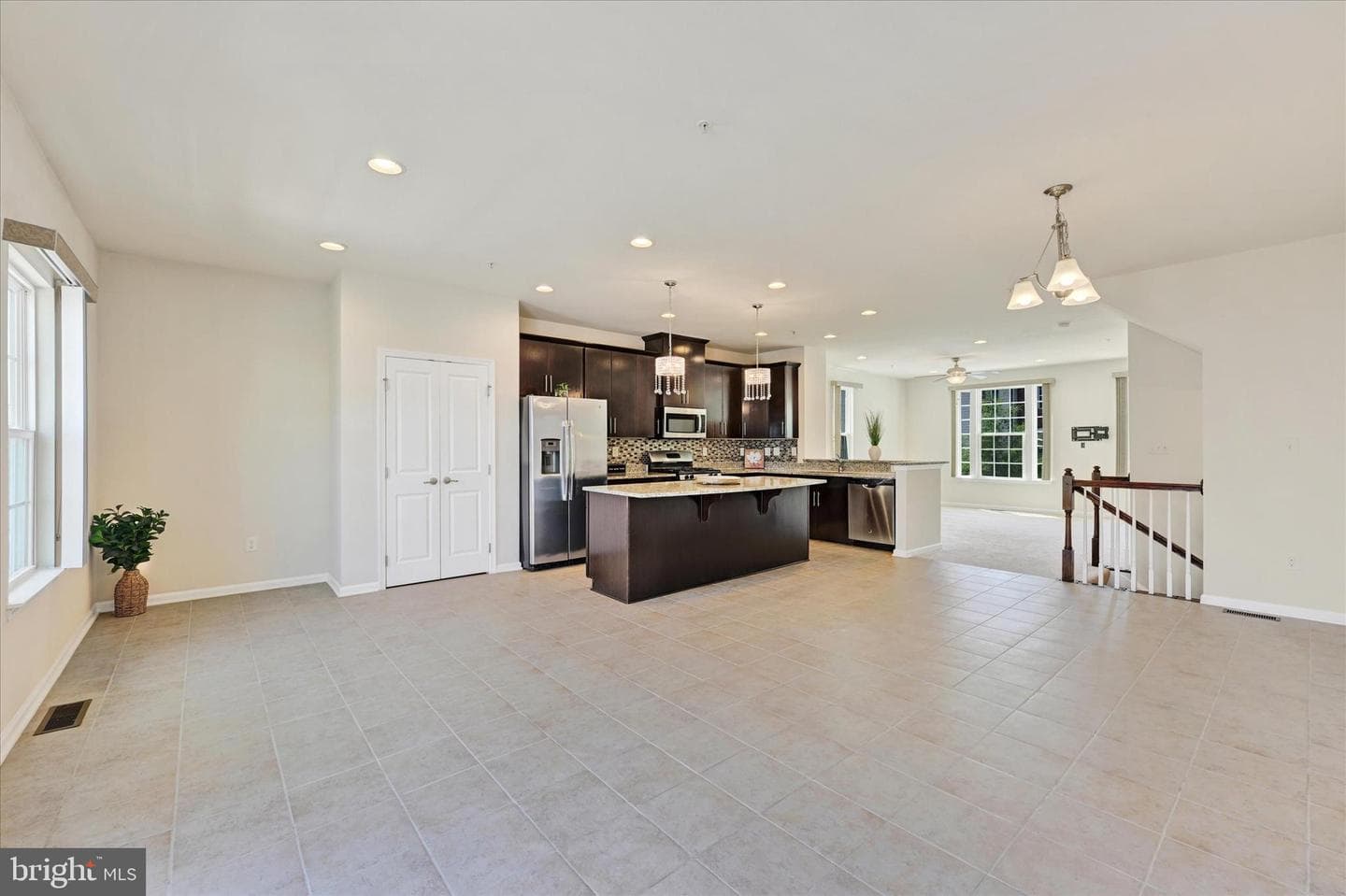 9450 Ballard Green Drive photo 17