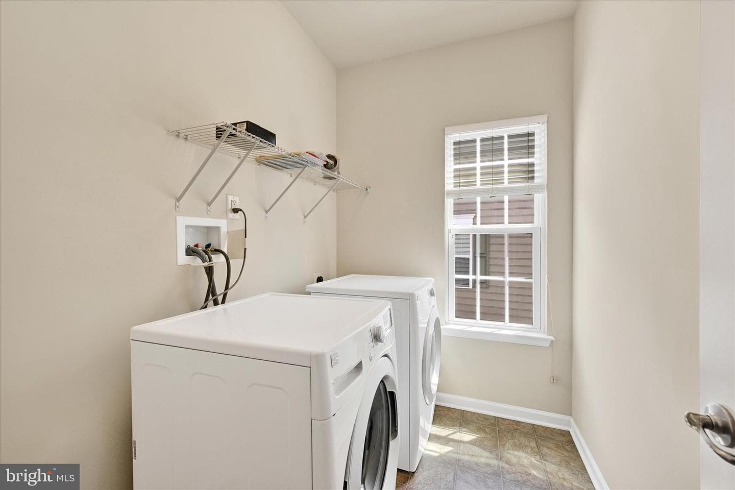 9450 Ballard Green Drive photo 21