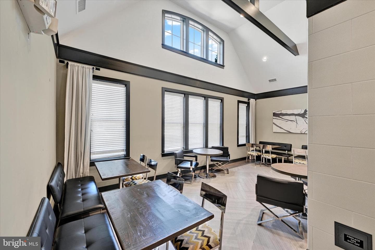 9450 Ballard Green Drive photo 37