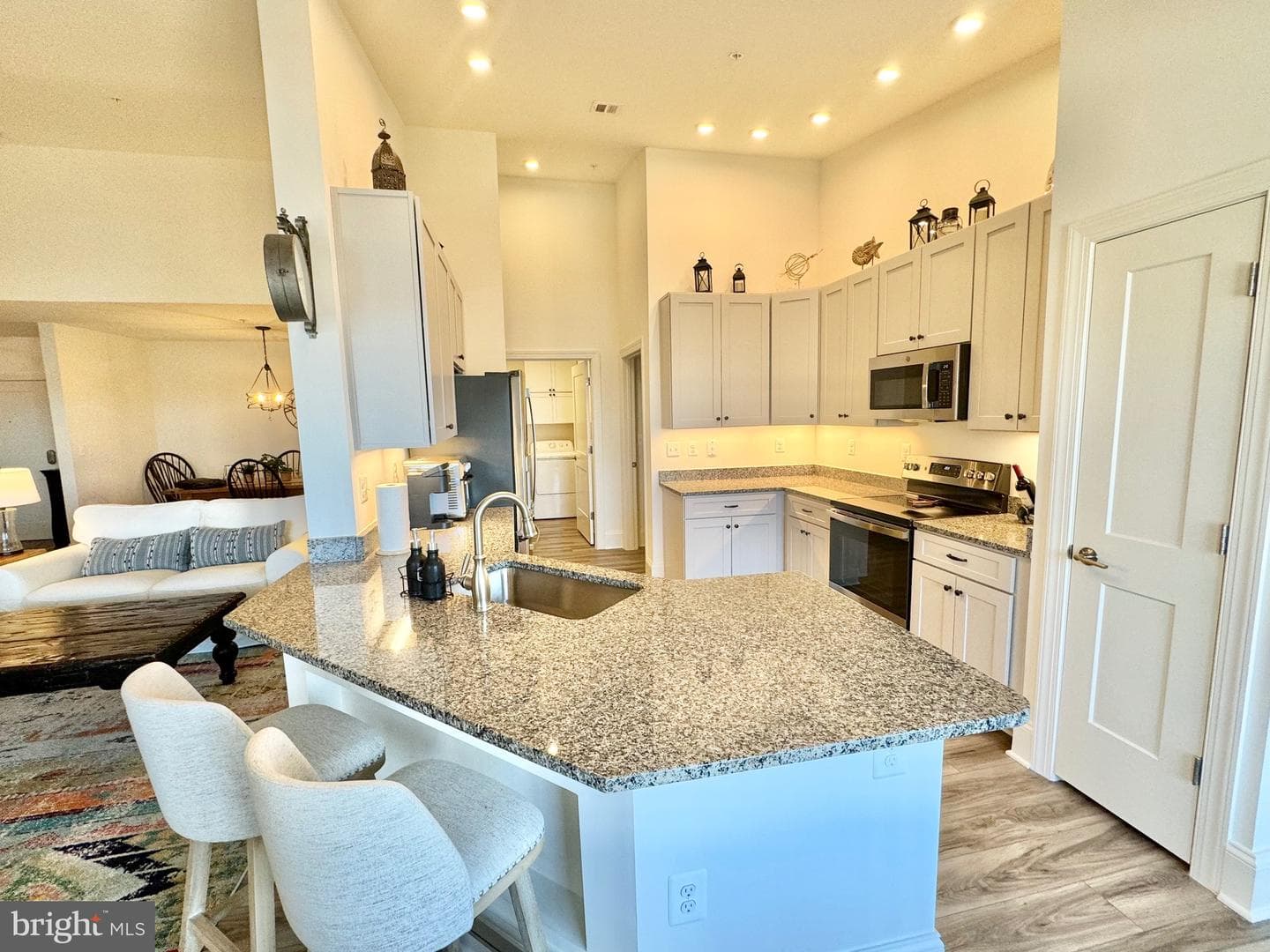 1414 Burke Road #304 photo 7