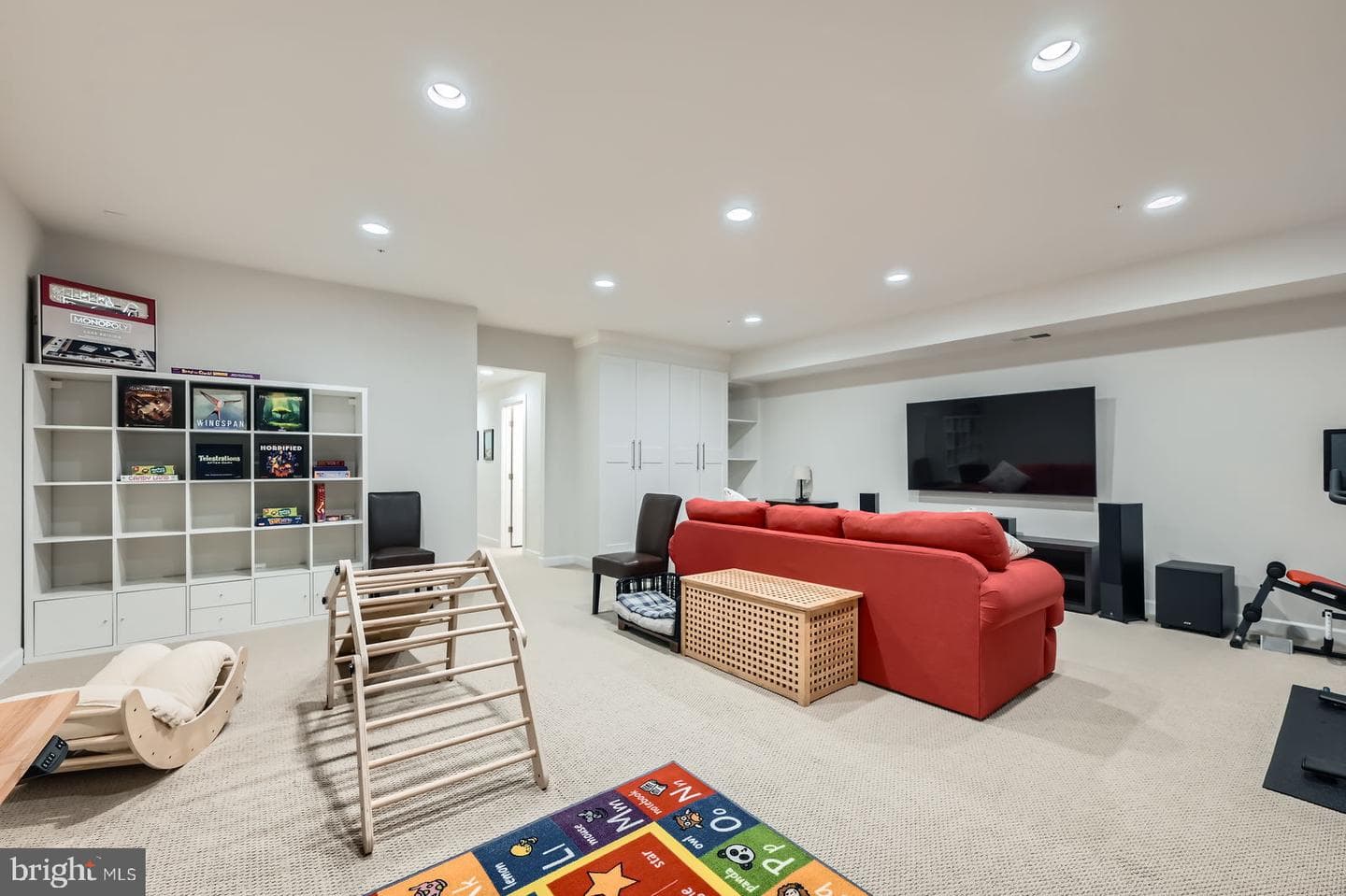 427 Redbridge Street photo 27