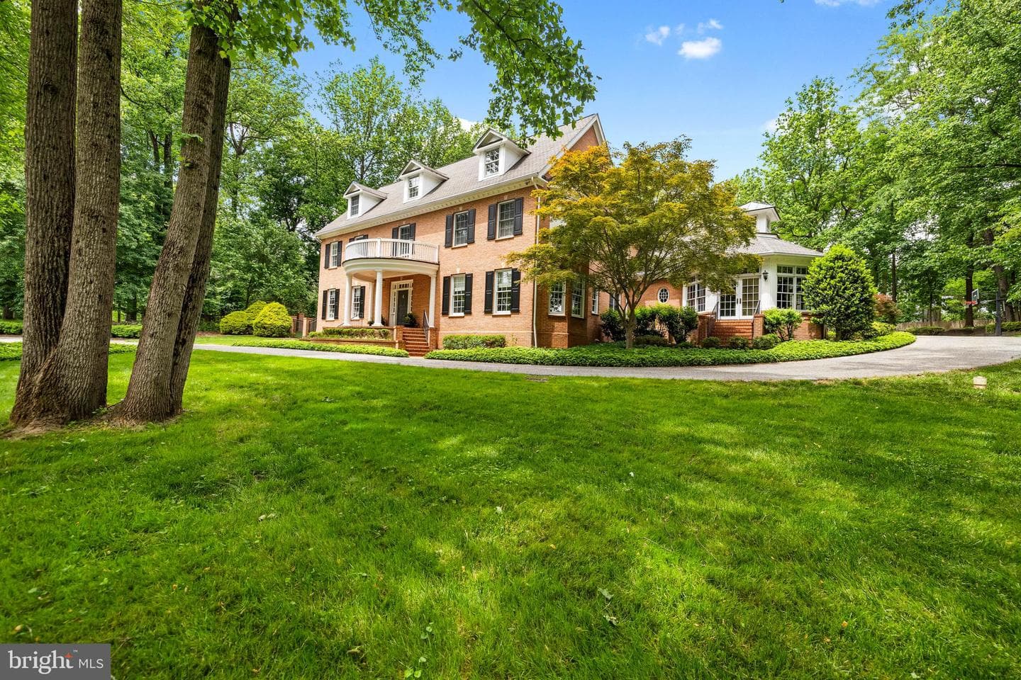 1102 Westwicke Lane photo 2