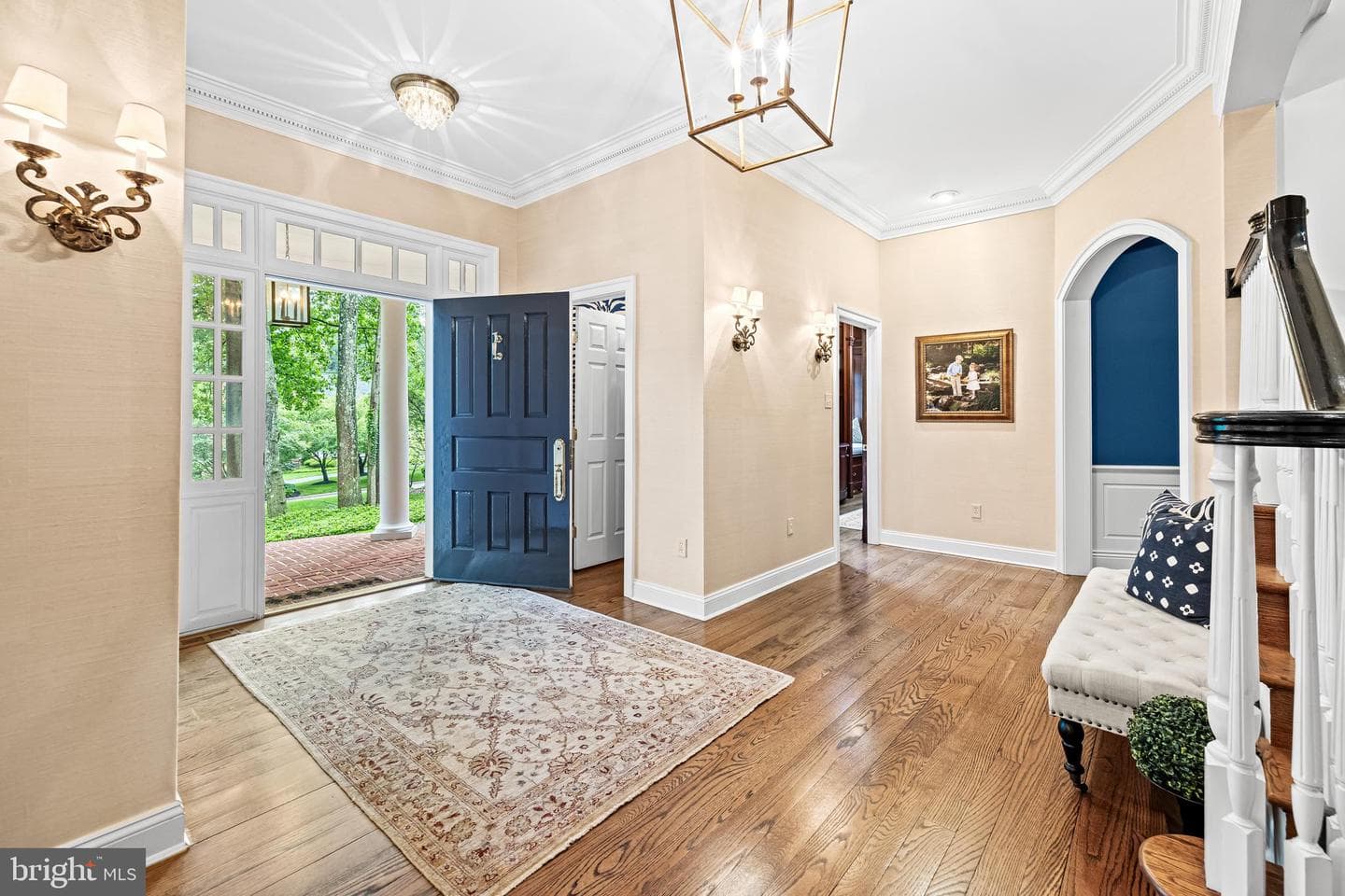 1102 Westwicke Lane photo 3