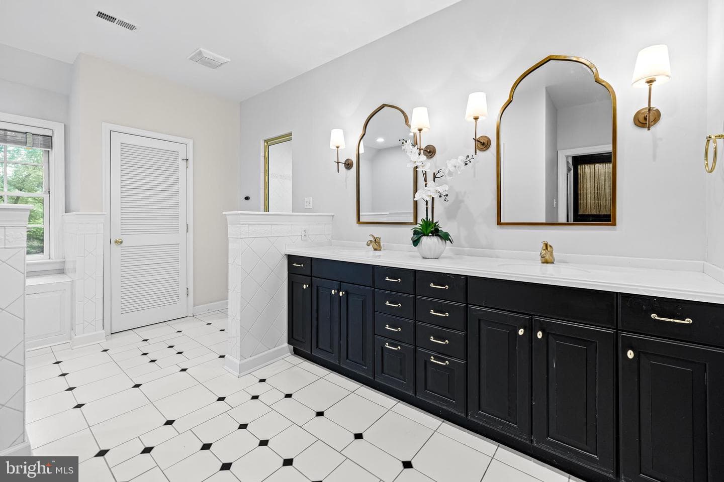 1102 Westwicke Lane photo 56