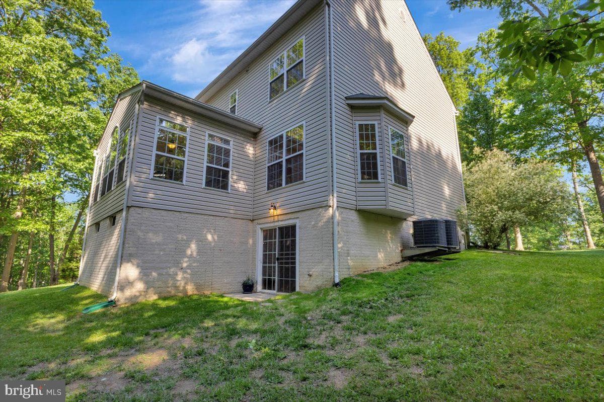 934 Zenith Drive photo 47