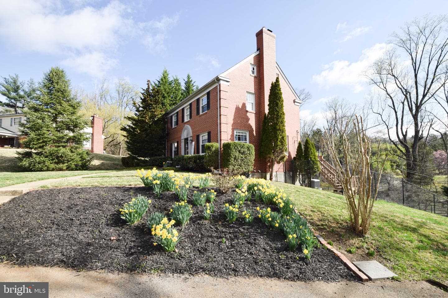 108 Farview Court photo 34