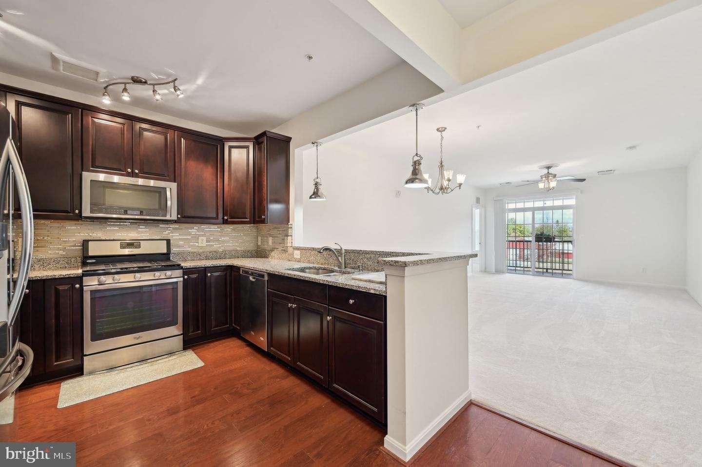 601 Quicksilver Court #408 photo 16