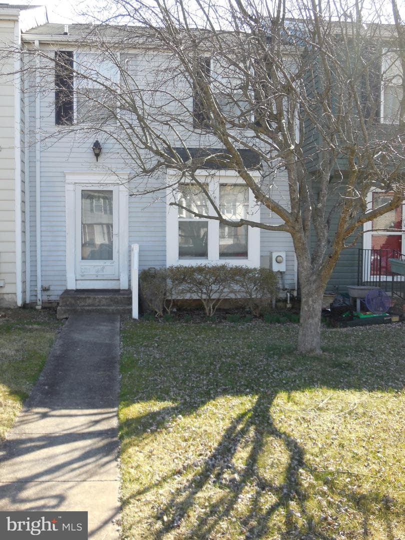 8524 Castlemill Circle photo 2
