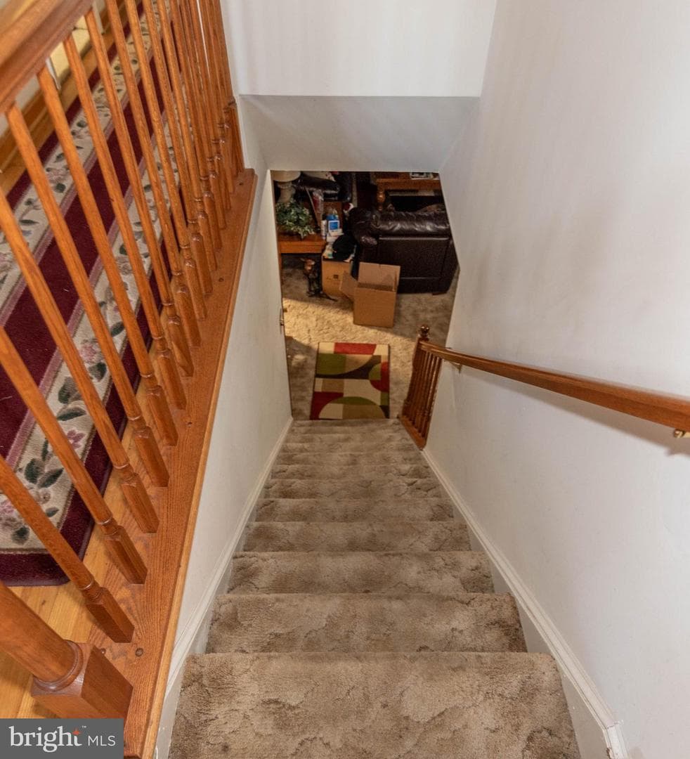 625 Leafydale Terrace photo 12